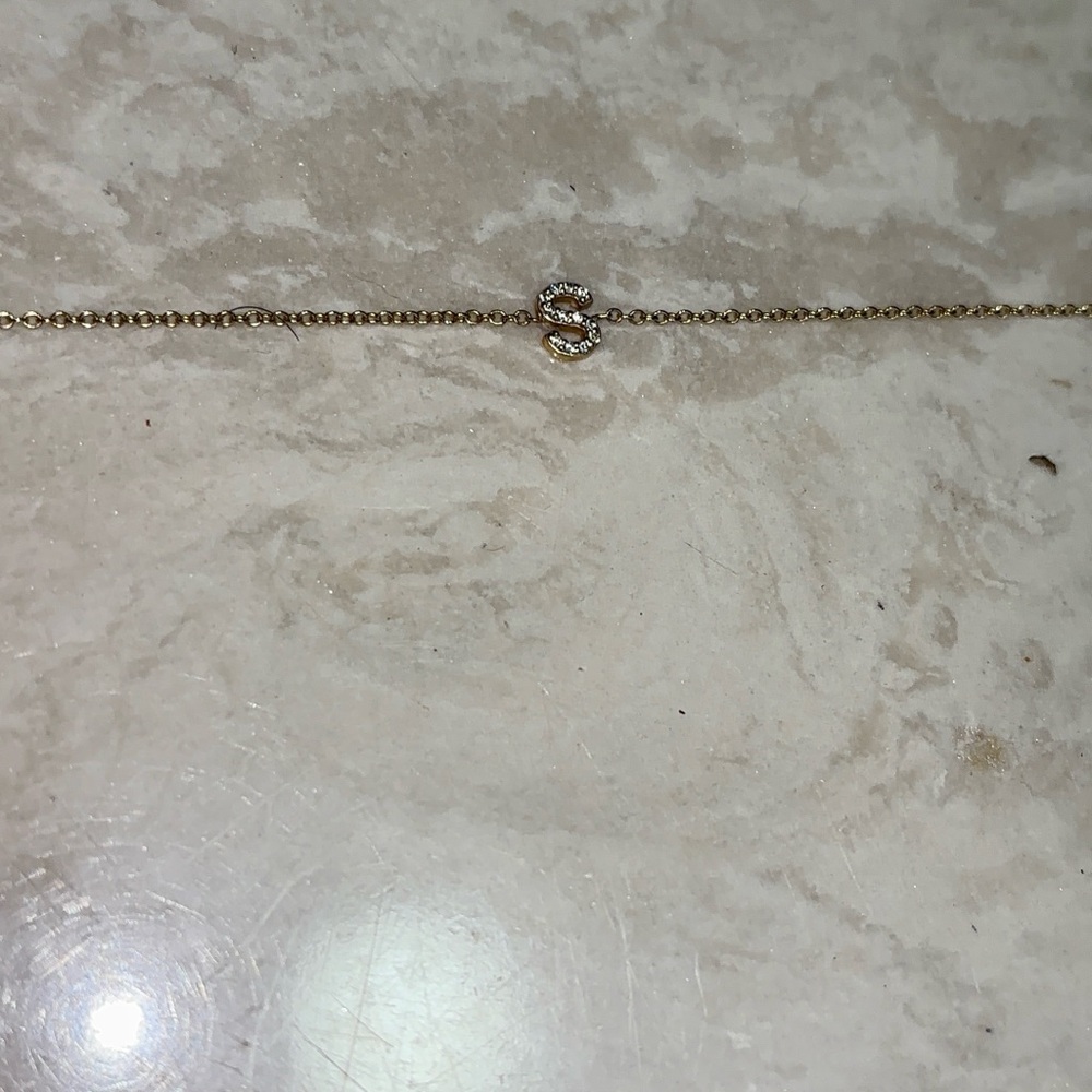 DIAMOND LETTER S BRACLET